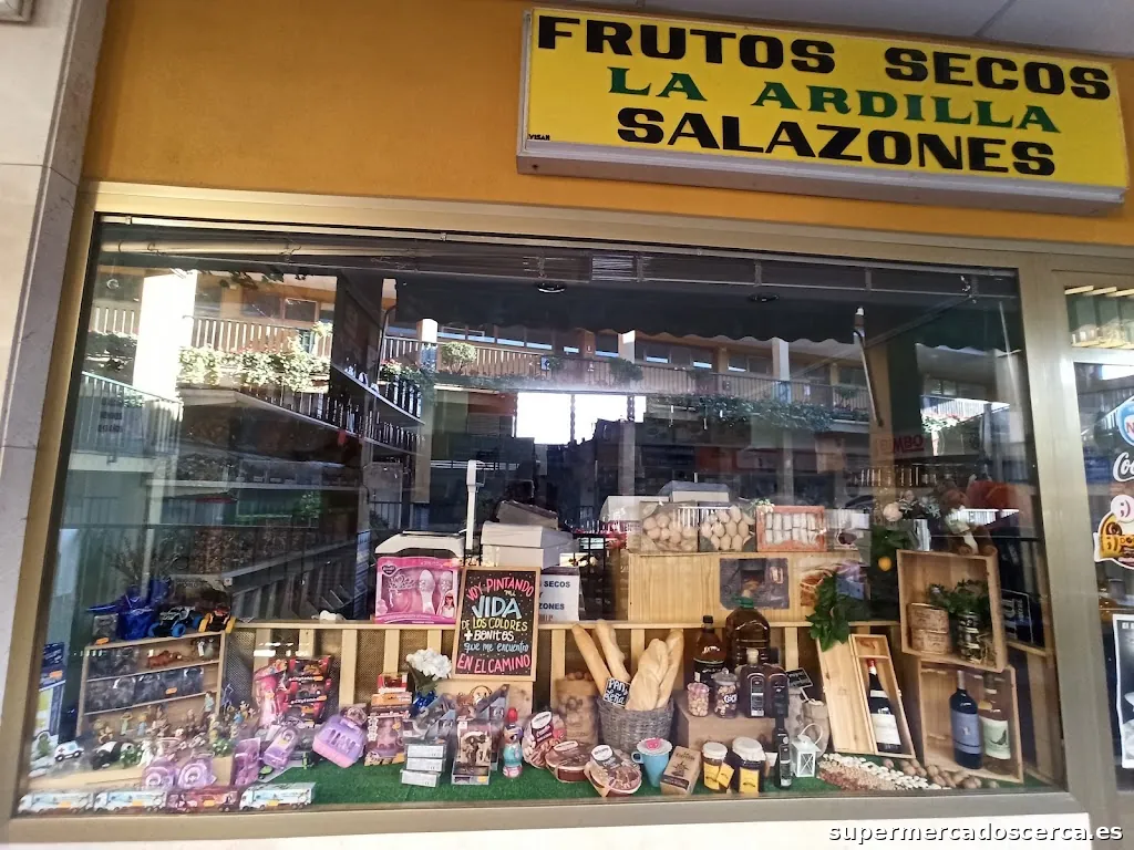 Tienda de Alimentación "La Ardilla"