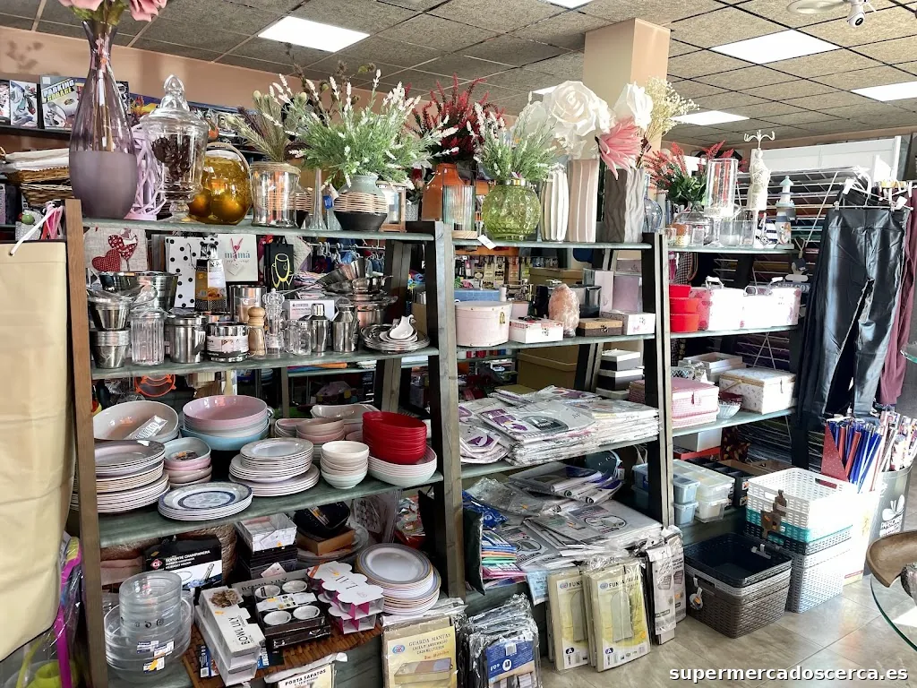 Prohibido El Paso Regalos en Águilas