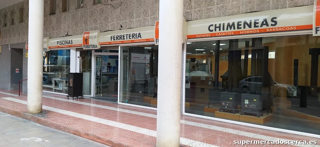 Ferretería García: Piscinas y Chimeneas