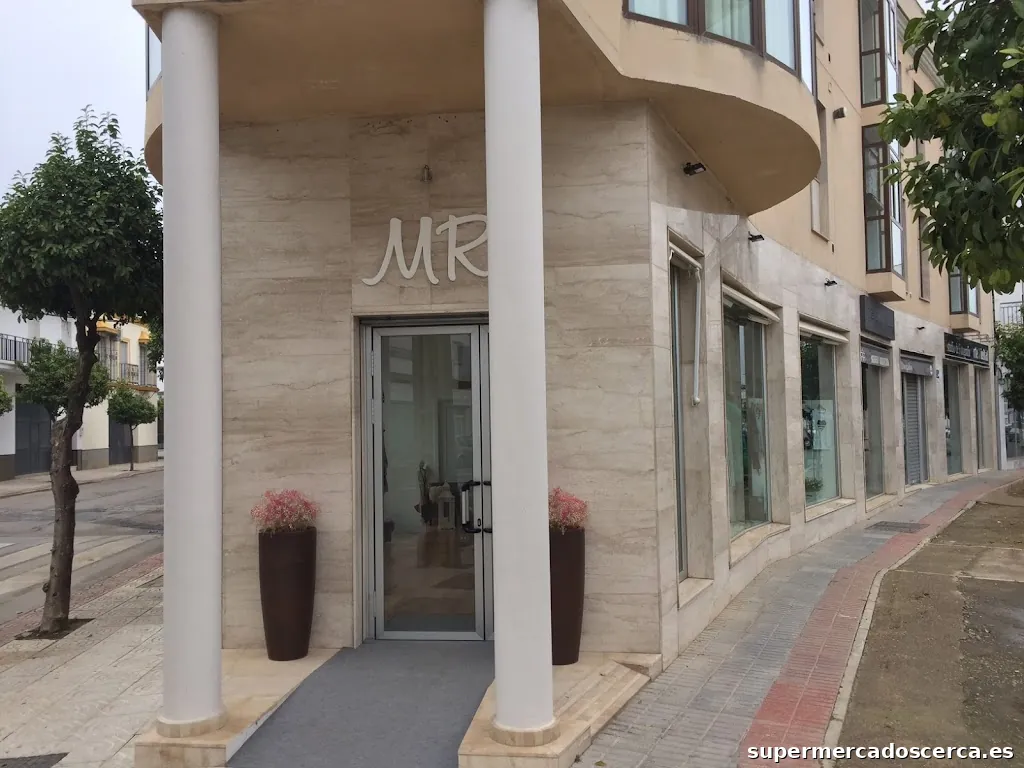 Miriam Romero (Moda y complementos)