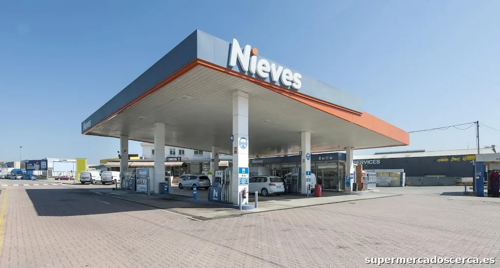 Gasolinera Nieves Sant Andreu de la Barca
