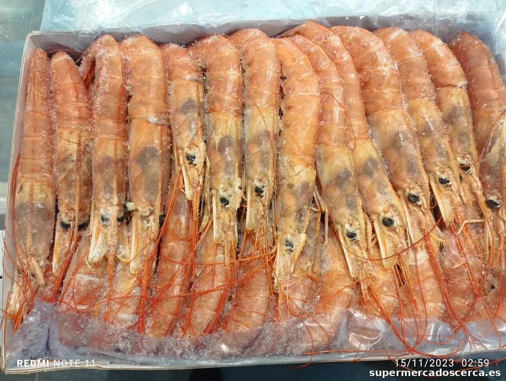 tienda , carnicería halal y Pescadería y fruterías don español 3envío de dinero recarga de móvil