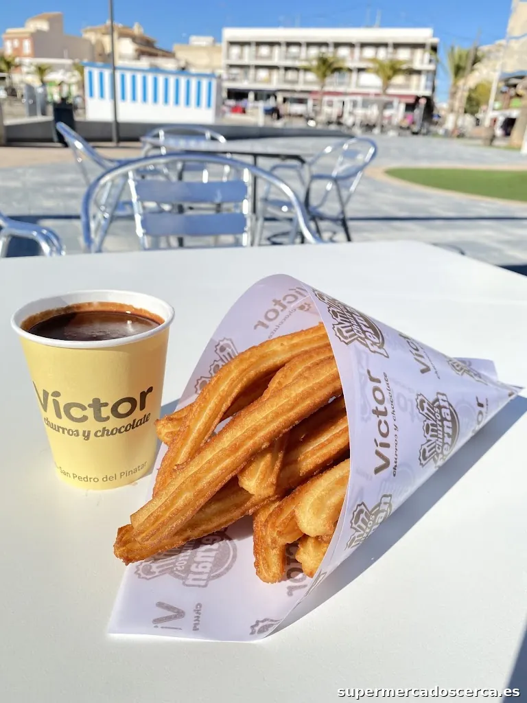 Churros y Chocolate Víctor