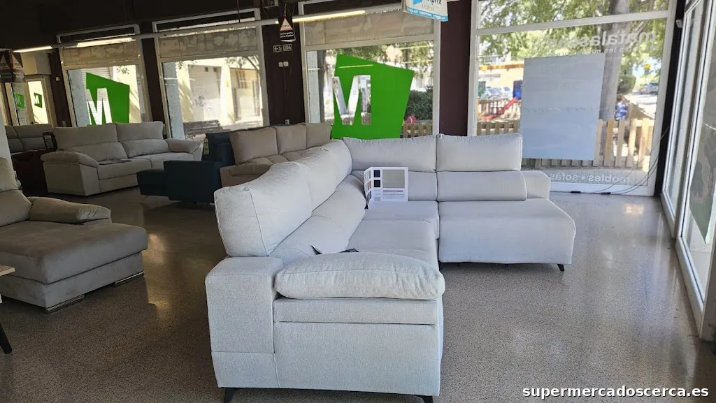 Mobiprix Montcada: Mobles, Sofàs i Matalassos.