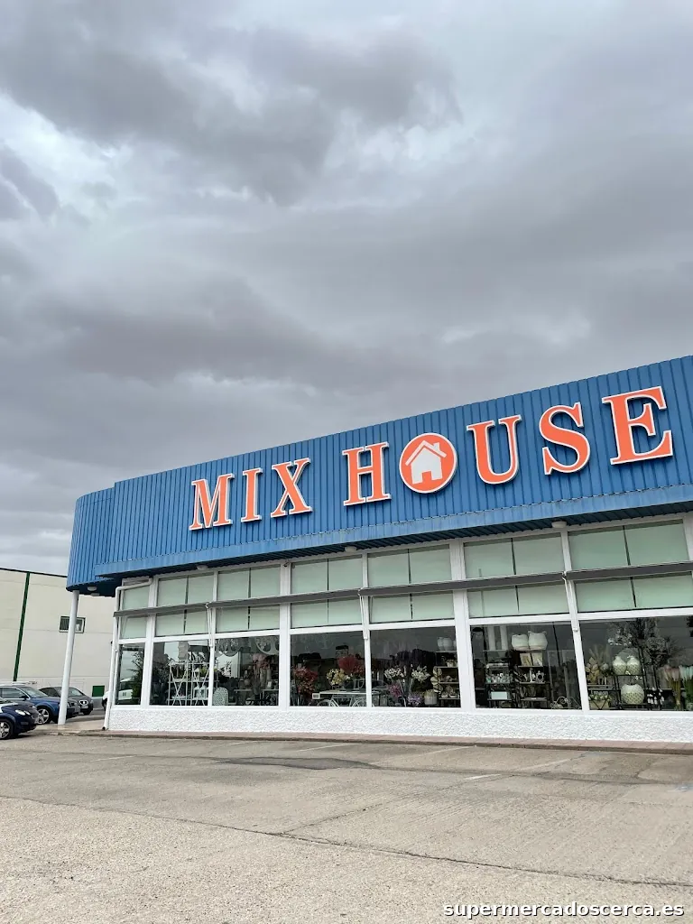 MIX HOUSE