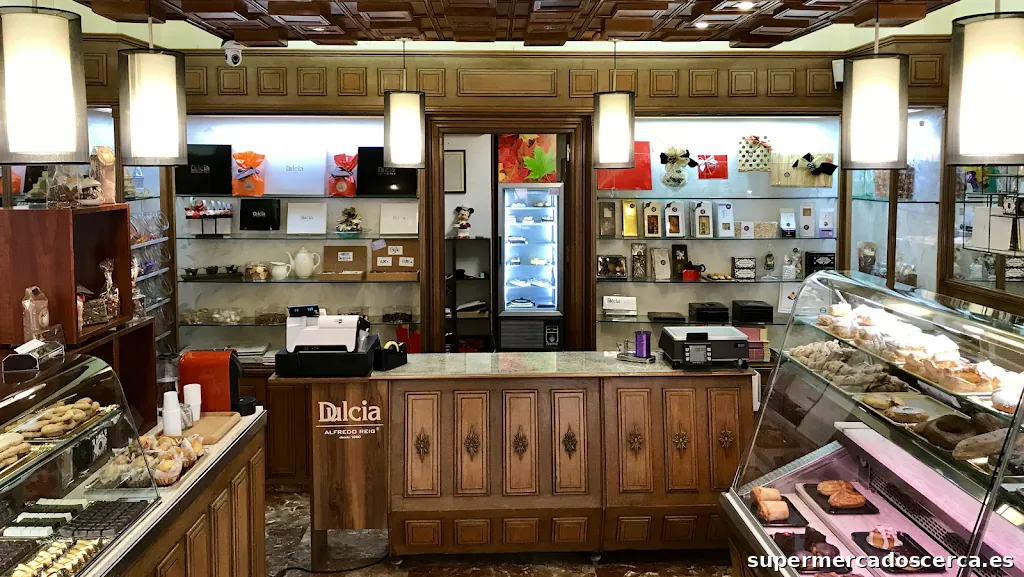 Confitería Dulcia - Alfredo Reig