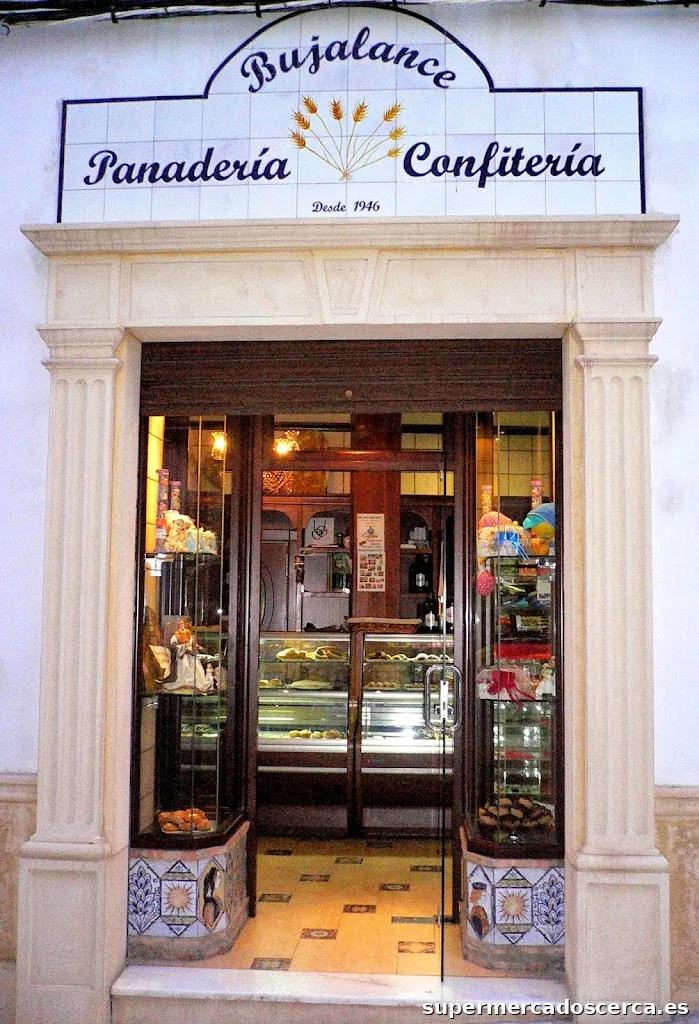 Confiteria-Panadería Hermanos Bujalance