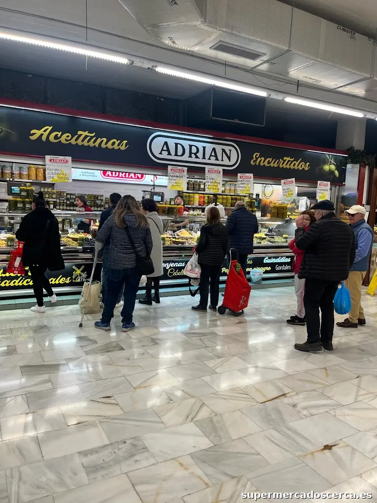 Aceitunas Adrián S.A., Mercado Villacerrada
