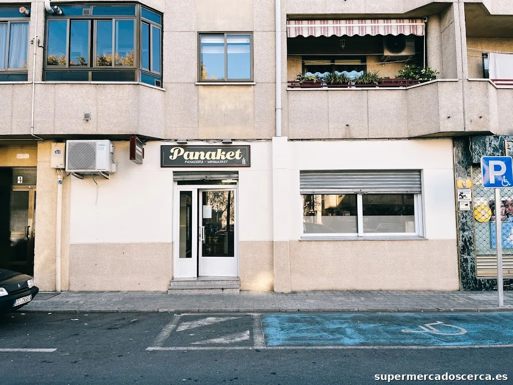 PANAKET (Panadería-Minimarket)